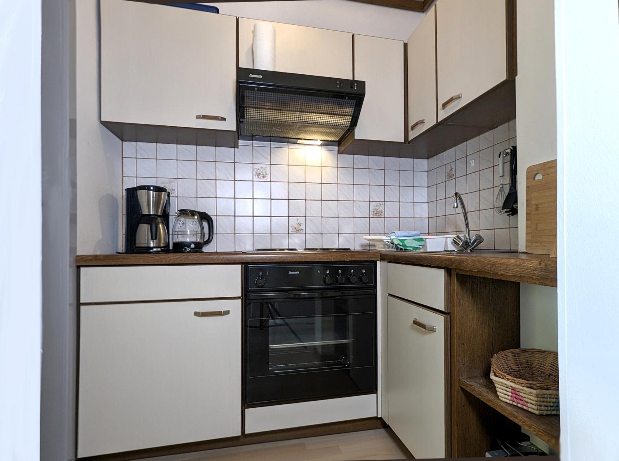 Ferienwohnung Edeltraud, Fusslaeufig Zum See Und 20 Minuten Vom Skigebiet Entfernt Döbriach Esterno foto