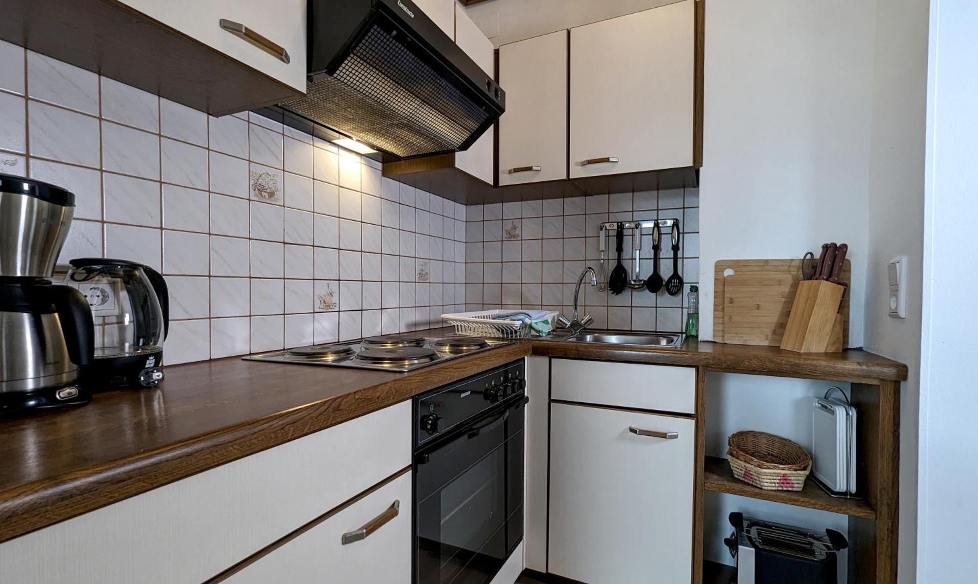 Ferienwohnung Edeltraud, Fusslaeufig Zum See Und 20 Minuten Vom Skigebiet Entfernt Döbriach Esterno foto