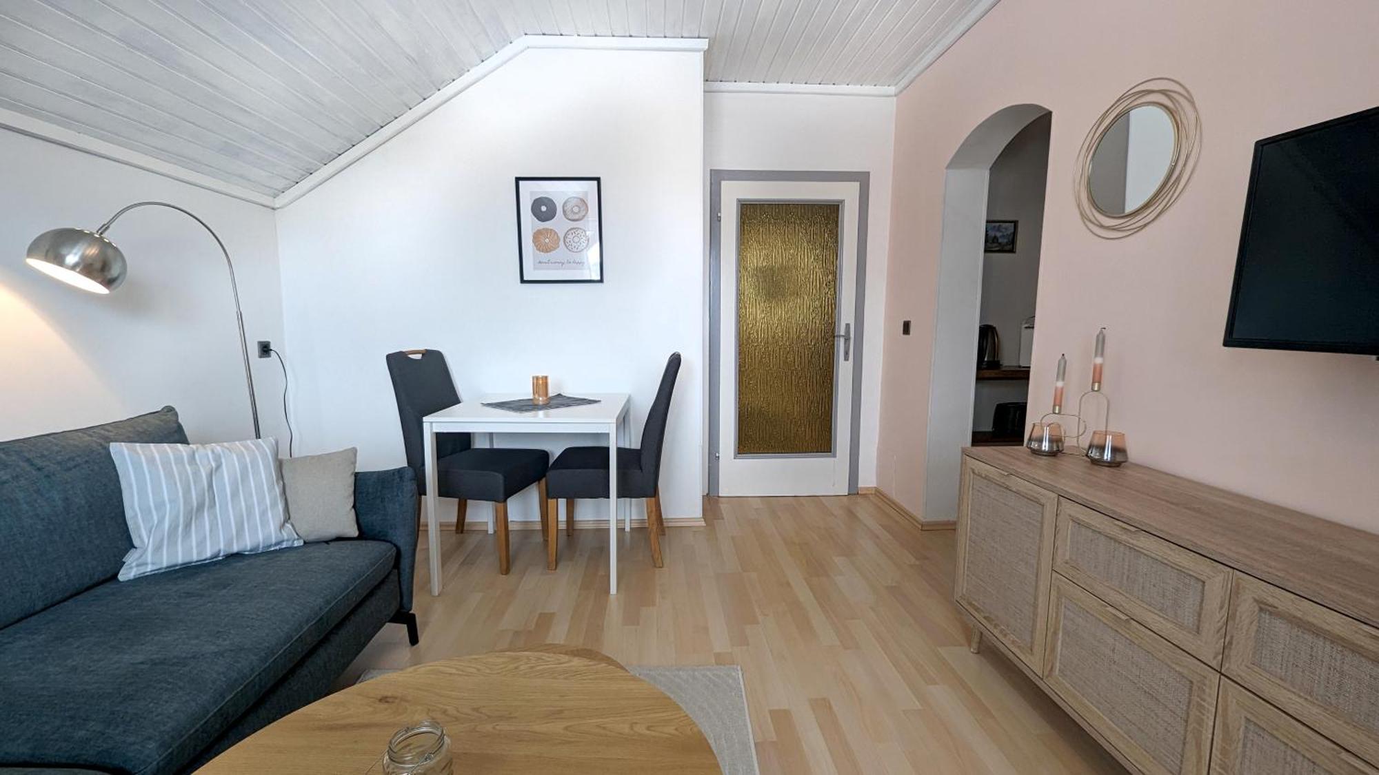 Ferienwohnung Edeltraud, Fusslaeufig Zum See Und 20 Minuten Vom Skigebiet Entfernt Döbriach Esterno foto